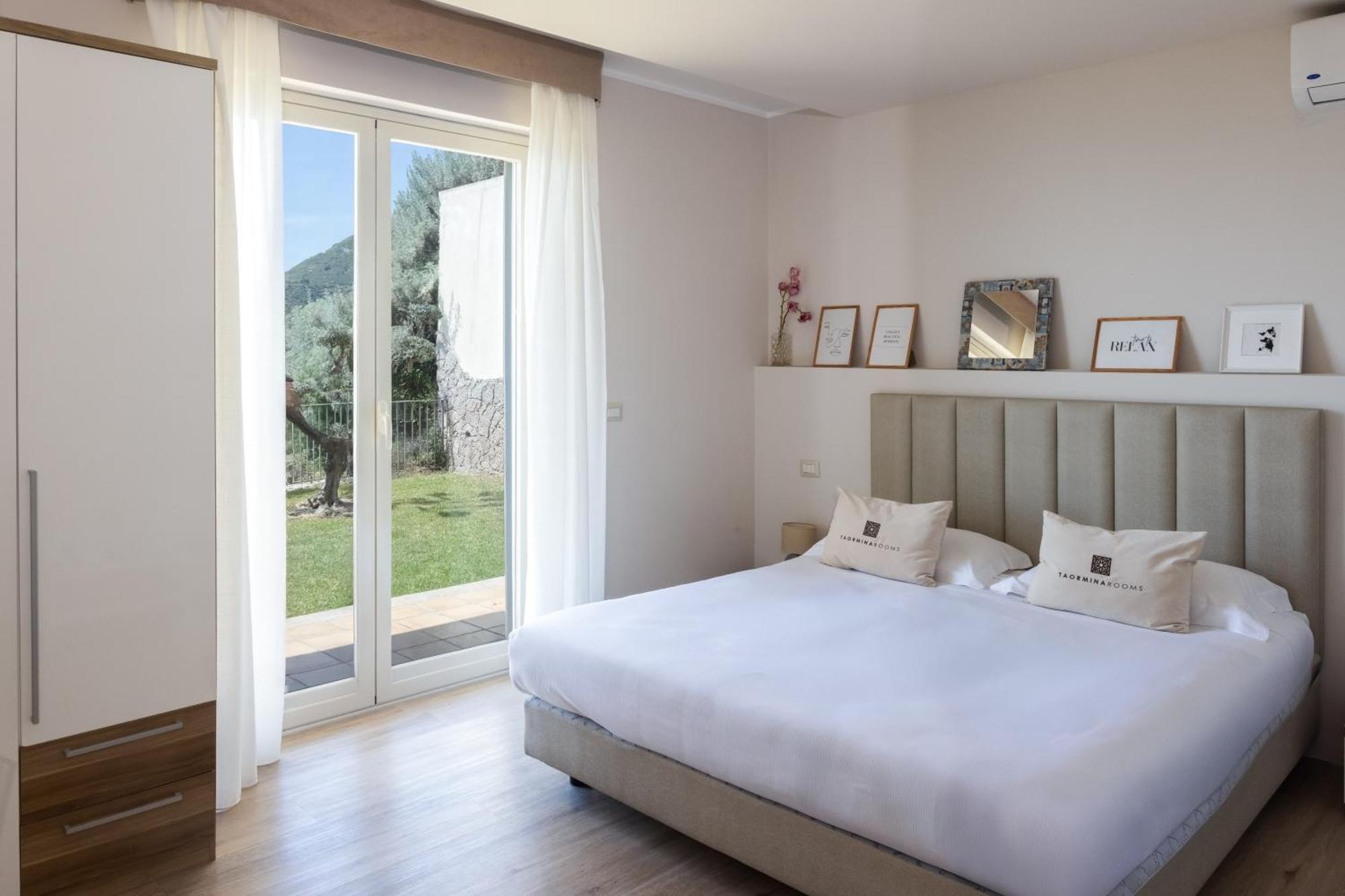 Villa Da Vinci Luxury Panoramic Apartments - Taormina Rooms Collection Eksteriør bilde